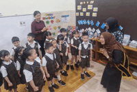 Bunda PAUD Provinsi Jambi, Hj. Hesnidar Haris, SE, (Hesti Haris) bersama Pokja Bunda PAUD Provinsi Jambi melakukan kunjungan ke Karunia Global School yang berlokasi di Jalan M. Yunus Sanis No.41 RT.24 Kebun Handil, Kota Jambi, Selasa (16/09/2025) pagi.  Foto: (Waaly Arizona/Video: Ardi. S)