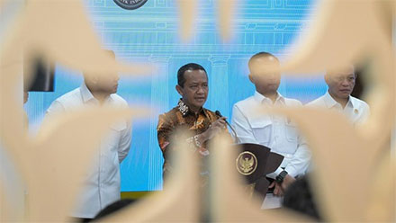 Bahlil mengatakan kalau pemerintah memberi tambahan kuota impor lagi kepada SPBU swasta, maka hal itu akan memperburuk neraca dagang. (Foto: ANTARA FOTO/Aditya Pradana Putra)

