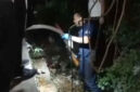 Polisi mengamankan senjata celurit yang dipakai pelajar tawuran. Dok: Ist.
