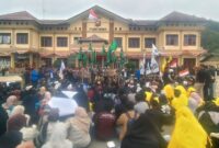 Demo Damai Mahasiswa Kerinci, Sungai Penuh Duduk Tertib di Mapolres Kerinci, Selasa (2/9/2025)
