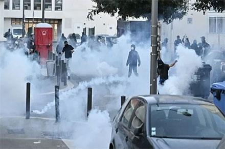 Demonstrasi Block Everything telah mengguncang Prancis. Foto/Mehr News