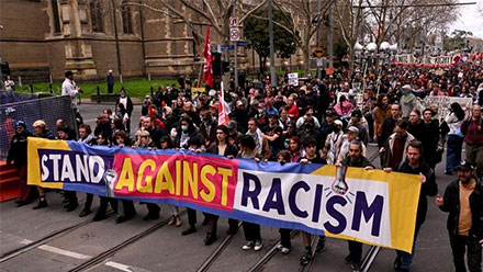 Demo besar-besaran di Kota Melbourne, Australia. (AFP/WILLIAM WEST)
