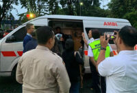 Foto: Jenazah almarhum Eko Puja Sulandhono, pilot helikopter Intan Angkasa PK-IWS yang jatuh di Distrik Jila, Mimika, tiba di Bandara Soekarno-Hatta. (Dok istimewa).
