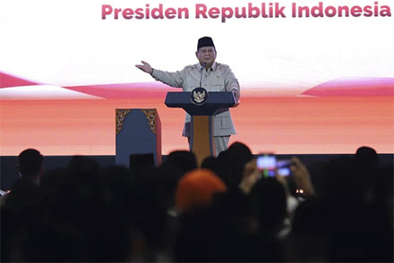Presiden RI Prabowo Subianto menyampaikan pidato pada penutupan Munas VI Partai Keadilan Sejahtera di Jakarta, Senin (29/9/2025). Foto: Jamal Ramadhan/kumparan
