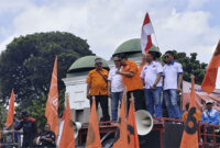 Presiden Konfederasi Serikat Pekerja Indonesia (KSPI) Said Iqbal pada aksi unjuk rasa buruh di depan Kompleks Parlemen Senayan, Jakarta, Kamis (28/8/2025). Foto: Luthfi Humam/kumparan
