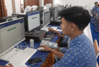 Siswa SMA 1 Sungai Penuh simulasi TKA 2025.