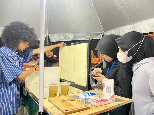 Air niro, minuman warisan di tengah modernisasi.