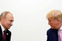 Presiden AS Donald Trump dan Presiden Rusia Vladimir Putin mengadakan pertemuan bilateral pada KTT para pemimpin G20 di Osaka, Jepang 28 Juni 2019.  Foto: REUTERS/Kevin Lamarque