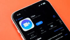 Ilustrasi aplikasi edit video Clips di Apple App Store. Foto: Shutterstock
