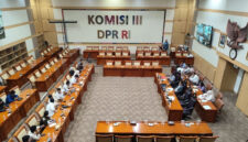Suasana rapat dengar pendapat umum (RDPU) Aliansi Mahasiswa Nusantara (Aman) di Kompleks Parlemen Senayan, Jakarta, Rabu (15/10/2025). Foto: Luthfi Humam/kumparan
