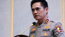 KAPOLDA JAMBI.
Irjen Pol Krisno H. Siregar