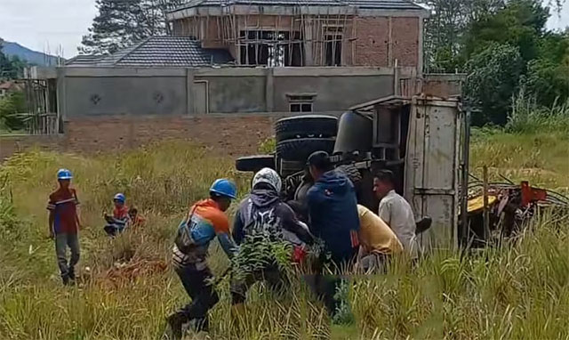 kecelakan di jalan dua sulak