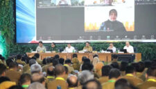 Mendagri Tito Karnavian memimpin pada rakor soal pengendalian inflasi daerah di Balairung Rudini, Kampus IPDN Jatinangor, Kabupaten Sumedang, Jawa Barat, Senin (27/10/2025). Foto: Kemendag RI