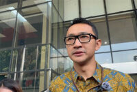 Juru Bicara KPK Budi Prasetyo bicara soal amnesti Sekjen PDIP Hasto Kristiyanto di Gedung Merah Putih KPK, Jakarta Selatan, Jumat (1/8). Foto: Nasywa Athifah/kumparan
