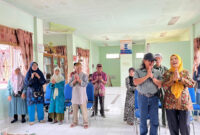 Peserta Sekolah Lanjutan Usia di Koto Panjang, Kota Padang Panjang.
