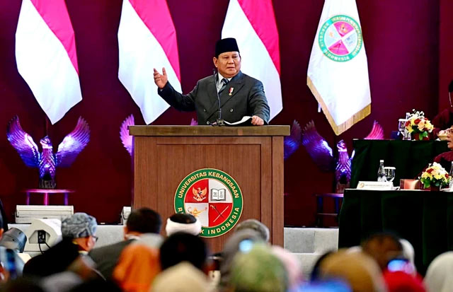 Presiden Prabowo Subianto hadiri acara sidang senat Universitas Kebangsaan Republik Indonesia (UKRI) di Bandung, Sabtu (18/10/2025). Foto: Mukhlis Jr./Biro Pers Sekretariat Presiden