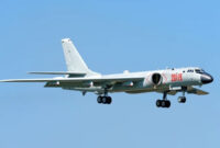 Pesawat pengebom H-6K China. Foto: Shutterstock

