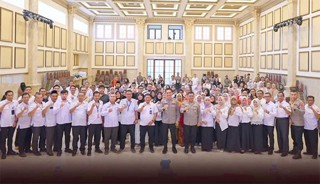 Kapolda Jambi Irjen Pol. Krisno H. Siregar menghadiri sosialisasi guru BK di Jambi