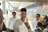 Ketua Komisi VIII DPR Marwan Dasopang di Kompleks Parlemen Senayan, Jakarta pada Senin (6/10/2025). Foto: Luthfi Humam/kumparan
