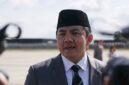 Sekretaris Kabinet (Seskab) Letkol Teddy Indra Wijaya di Bandara Orly, Paris, Prancis, Selasa (15/7/2025). Foto: Luthfi Humam/kumparan
