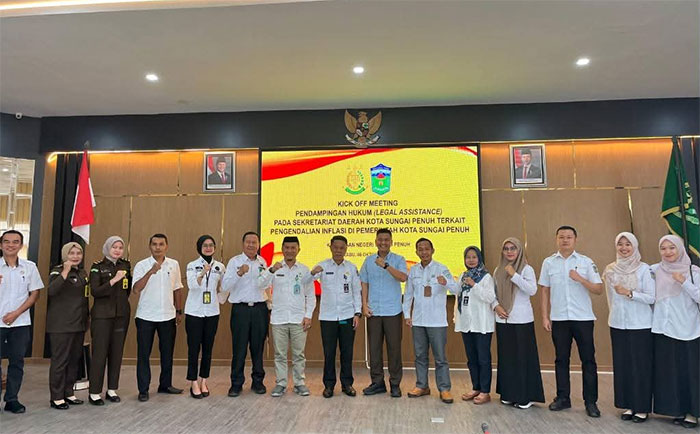 Sekda Kota Sungai Penuh, Alpian, menghadiri kick off meeting
