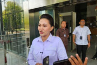 Gubernur Maluku Utara, Sherly Tjoanda, di Gedung Merah Putih KPK, Jakarta, Rabu (22/10/2025). Foto: Jonathan Devin/kumparan