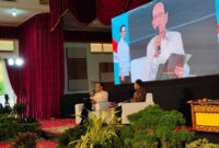 Gubernur DIY Sri Sultan Hamengku Buwono X di acara Dialog Kebangsaan untuk Indonesia Damai di Sasono Hinggil Dwi Abad, Kota Yogyakarta, Minggu (26/10/2025). Foto: Arfiansyah Panji Purnandaru/kumparan
