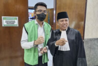 Muhammad Darmawanto, pria asal Surabaya mengikuti sidang terkait perkara penipuan investasi jual-beli tas Hermes dengan korban Prima Andre Rinaldo Azhar, anak Menteri Imigrasi dan Pemasyarakatan RI, Agus Adrianto di PN Surabaya, Selasa (28/10/2025). Foto: Farusma Okta Verdian/kumparan
