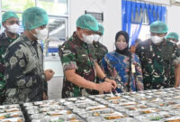 TNI Angkatan Darat mengirim 34 personel ke Singapura mempelajari manajemen makanan militer di Negeri Singa untuk diaplikasikan di program Makan Bergizi Gratis. Arsip Puspen TNI
