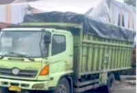 Truk bermuatan Semen yang tabrak pelaminan.
