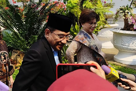 Benjamin Paulus tiba di Istana Negara Jakarta, Rabu (8/10/2025). Foto: Luthfi Humam/kumparan
