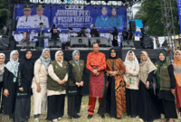 Komunitas BSSA (Bank Sampah Sahabat Alam) bersama Wakil Wali Kota Sungai Penuh Azhar Hamzah