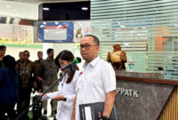 Kepala PPATK, Ivan Yustiavandana memberikan tanggapan di Kantor PPATK, Jakarta Pusat, Kamis (6/11/2025). Foto: Amira Nada Fauziyyah/kumparan
