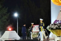 Presiden Prabowo Subianto memimpin ziarah nasional dan renungan suci di Taman Makam Pahlawan (TMP) Kalibata, Jakarta Selatan, pada Minggu (9/11/2025). Foto: Jonathan Devin/kumparan
