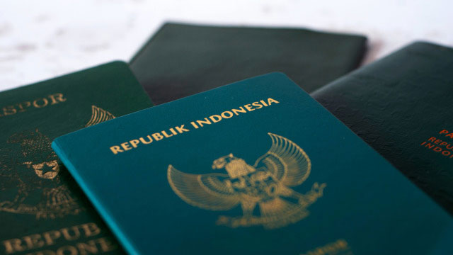 Ilustrasi Paspor Indonesia. Foto: Shutterstock
