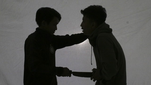 Ilustrasi penusukan. Foto: Dicky Adam Sidiq/kumparan
