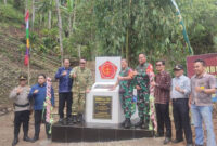 Wako Alfin Dampingi Danrem Tinjau Hasil TMMD